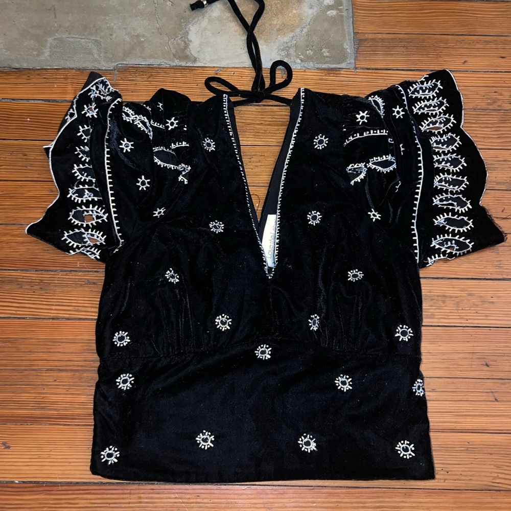 love the label top! size medium